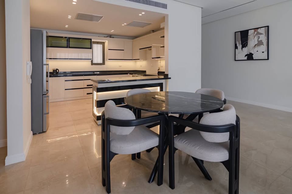 Amplio apartamento dentro de un complejo residencial de lujo en Benalmádena. - El BuscaCasa
